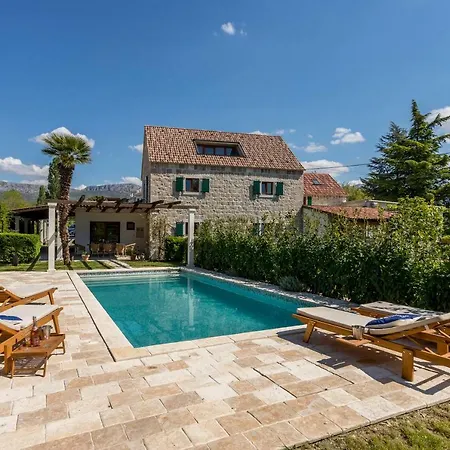 Villa Draga Paradise Pool In Split Solin