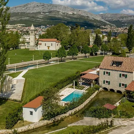 ヴィラ Draga Paradise Pool In Split